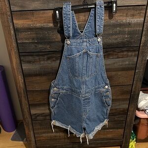 NWOT Old Navy Overall Shorts
